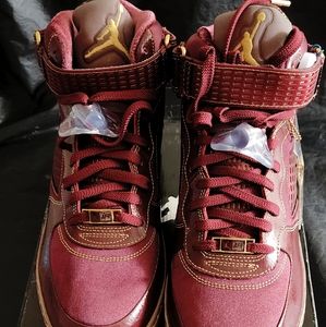 Jordan 5 Fusion Wine N Grind